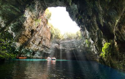 Sail across Melissani Lake image